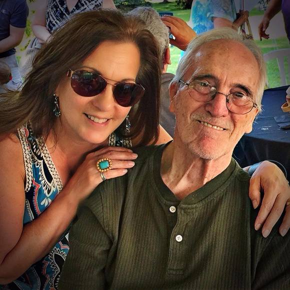 Meet your Posher, Cari - Picture 1 of 1